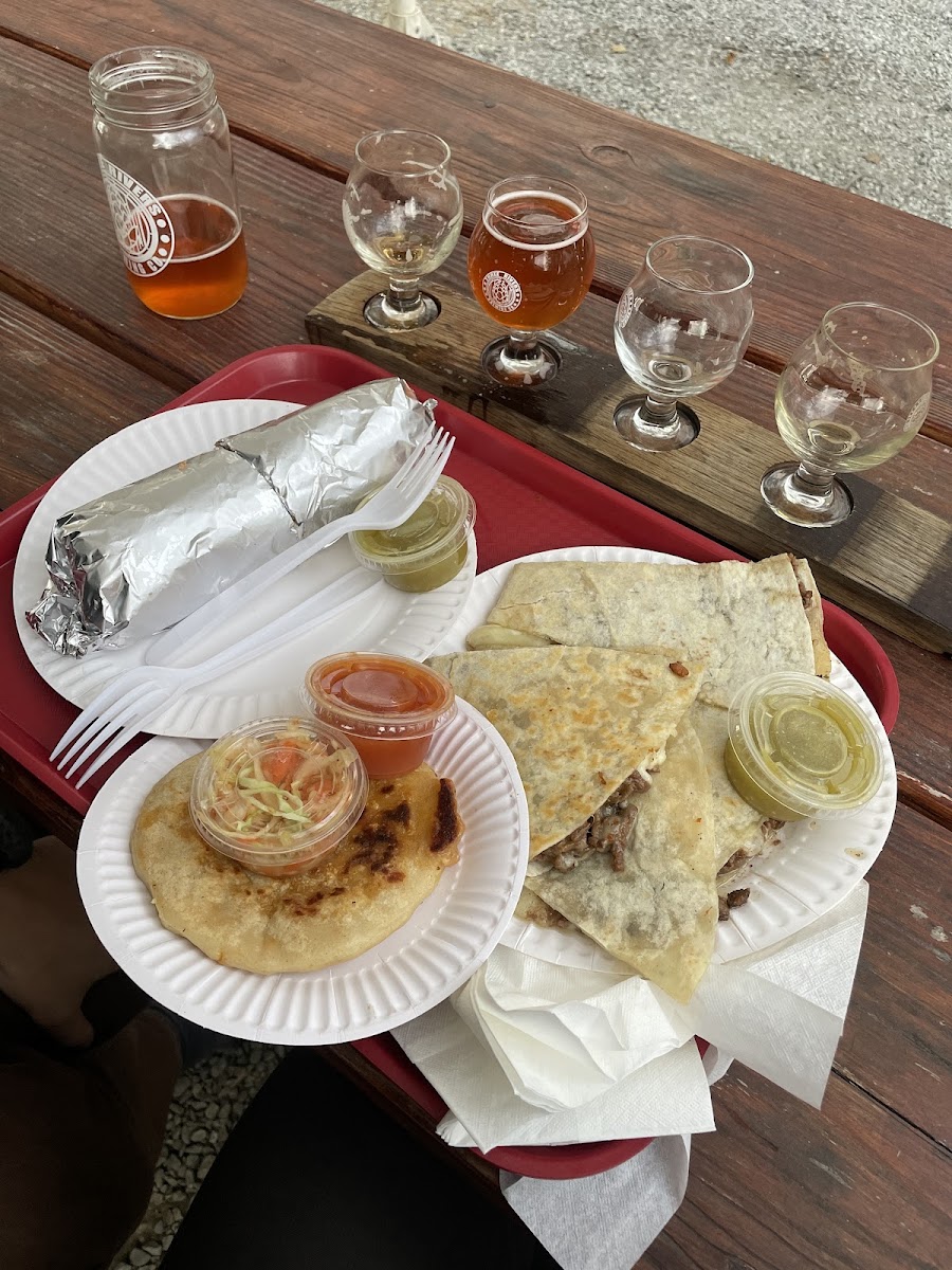 Pupusas La Sabrosa Three Rivers-10